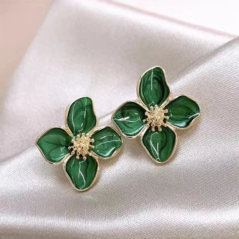 YASMINA - ELEGANT FLORAL EARRINGS