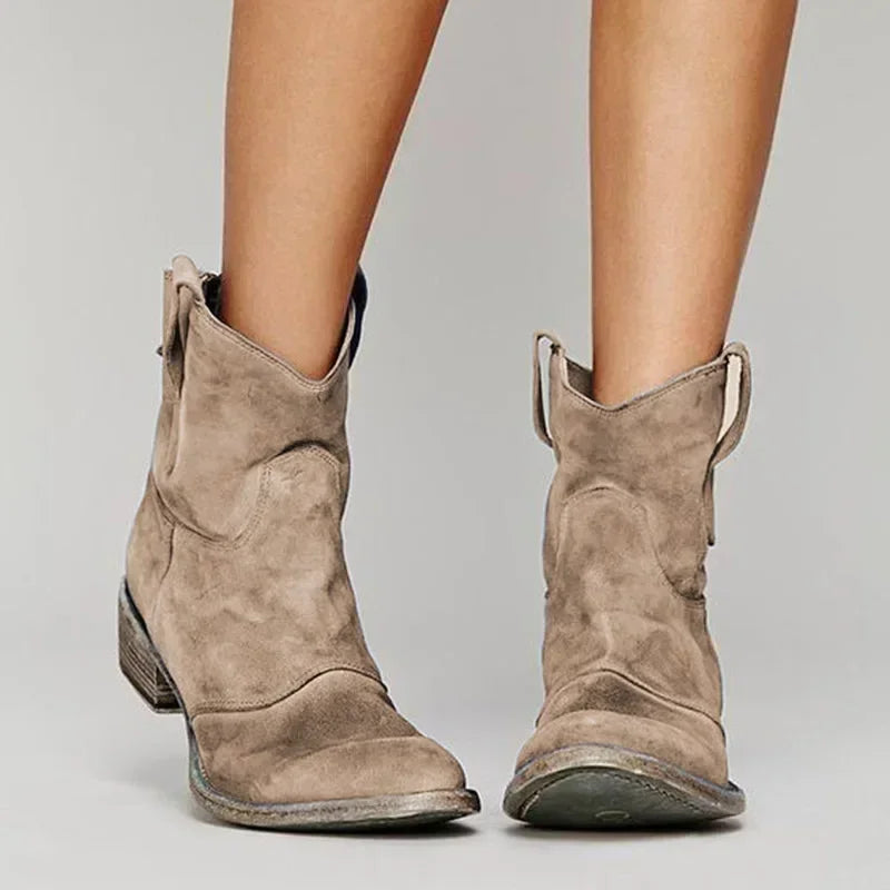 IZZY - VINTAGE COWBOY ANKLE BOOTS