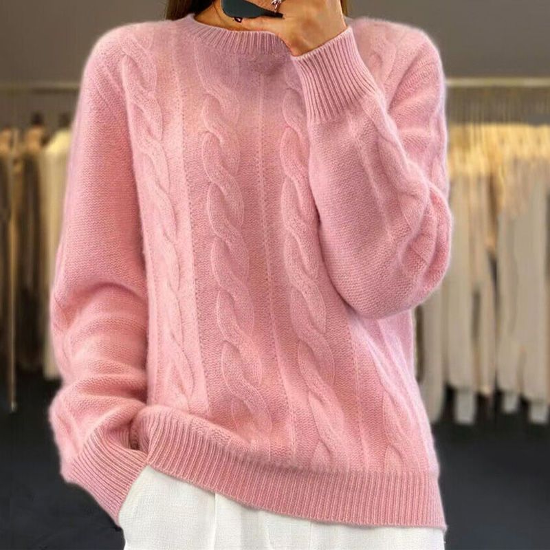 RUBY - WARM KNITTED SWEATER