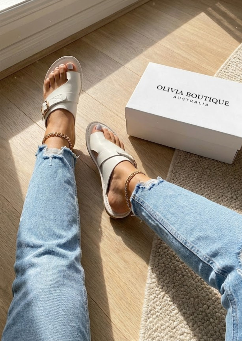 <h2>LOVED BY THOUSANDS OF WOMEN</h2>