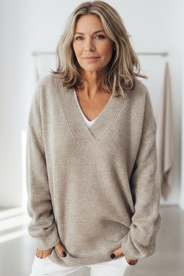 KHLOE - CASUAL SWEATER