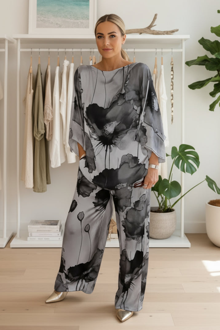 JANELLE - COLOURFUL TWO-PIECE SET