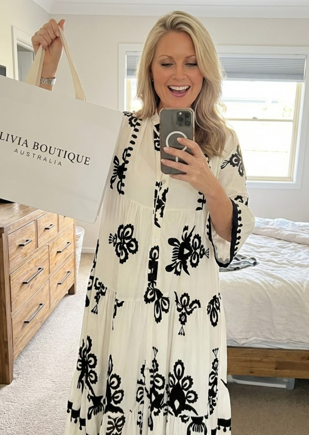 <h2>LOVED BY THOUSANDS OF WOMEN</h2>