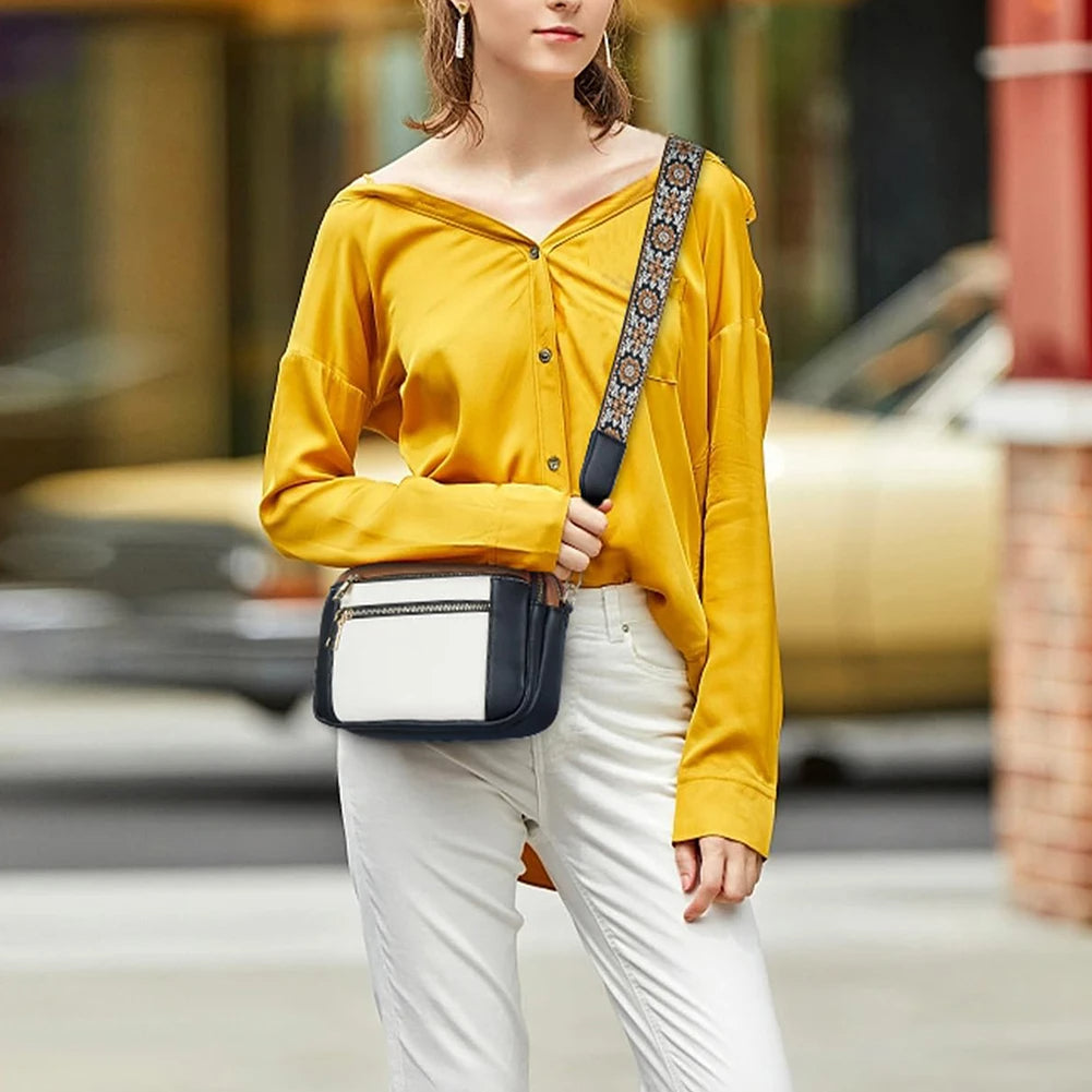 LOLE - LEATHER SHOULDER BAG