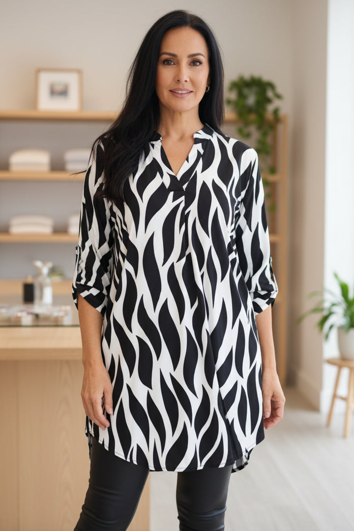 JORDYN – ABSTRACT TUNIC BLOUSE