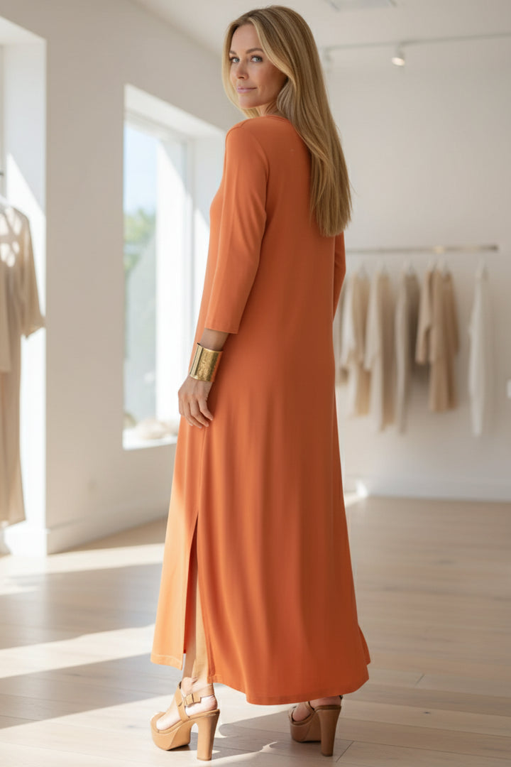 RENÉE – ELEGANT MAXI DRESS